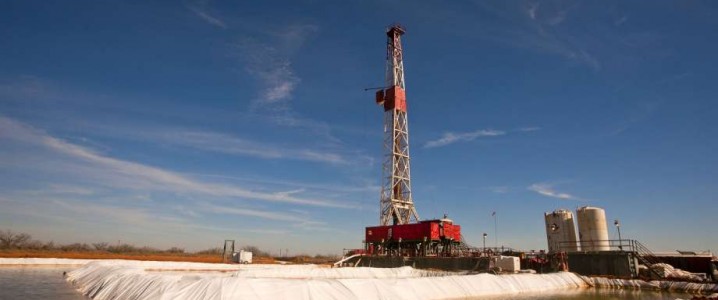 El petróleo continúa deslizándose mientras la OPEP se mantiene en silencio