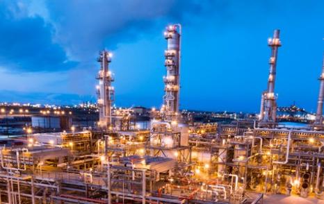 El mercado de diésel renovable de Estados Unidos está caliente, tan caliente, de hecho, que una de las materias primas para el combustible renovable altamente rentable se está agotando, según Valero.
