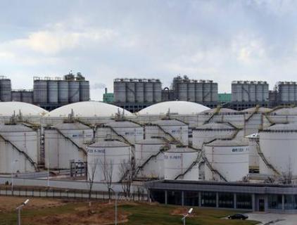 Compradores chinos aumentan las compras de petróleo crudo